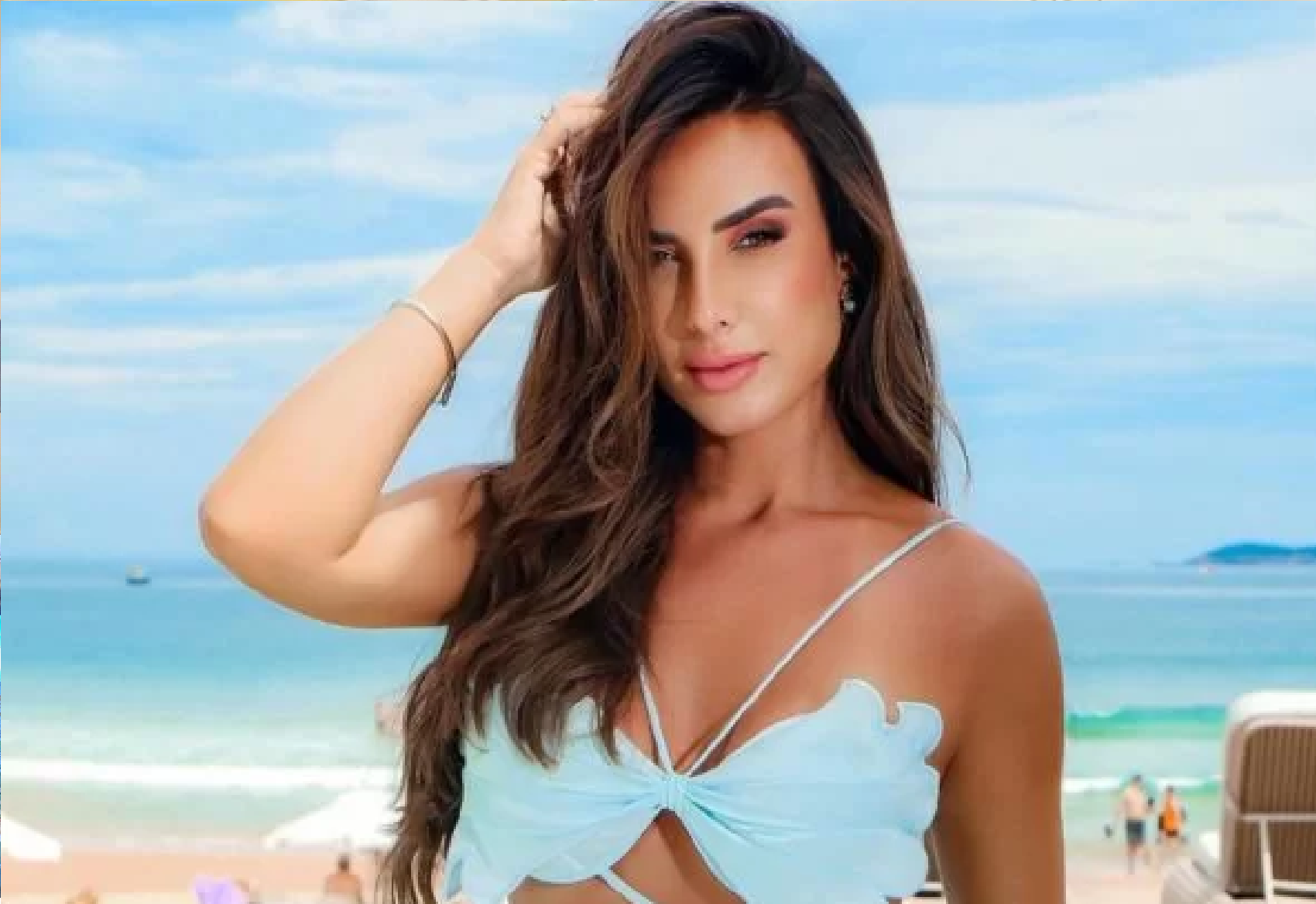 Fato de banho vs biquíni: as celebridades portuguesas que arrasaram na  praia - Outras coisas - Miranda