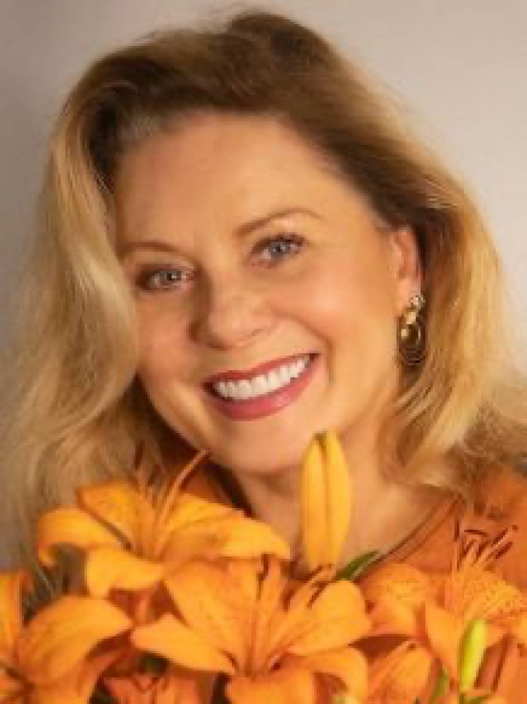 Vera Fischer lamenta demissão da Globo após 43 anos de carreira